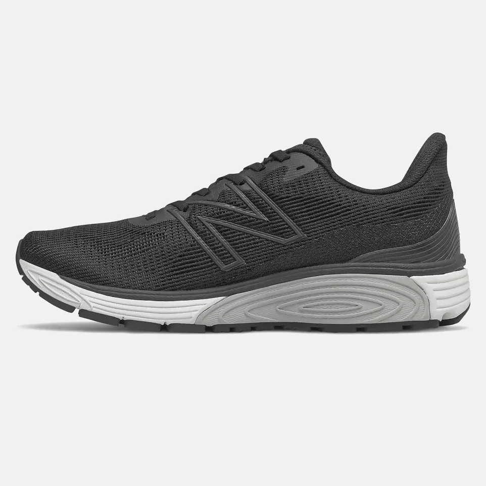 Men's Wide Fit New Balance MVYGOBK2 Vaygo Running Trainers - Black