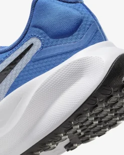 Men's Wide Fit Nike FB8501-402 Revolution 7 Running Trainers
