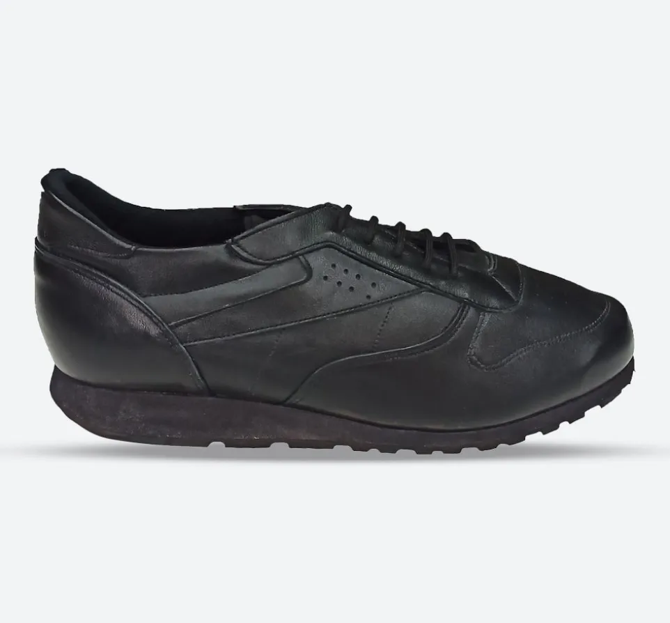 Mens Wide Fit Reed Daly Trainers