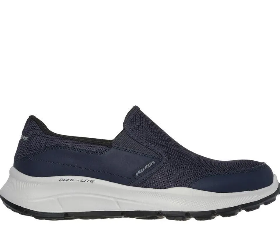 Men's Wide Fit Skechers 232515 Equalizer 5.0 Persistable Trainers - Navy