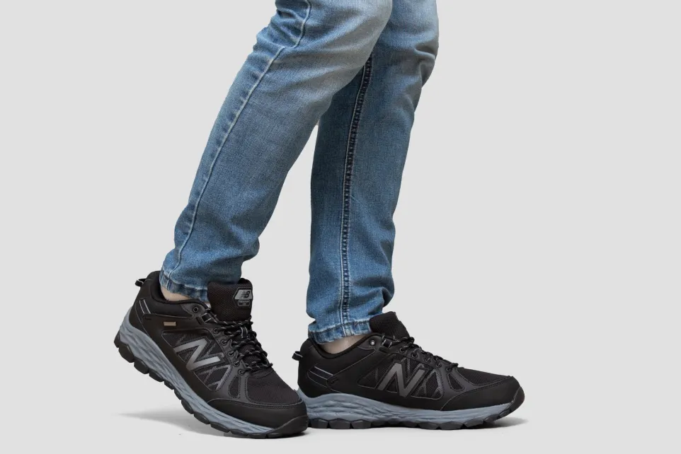 Men's Wide Fit Waterproof New Balance MW1350WL Walking Waterproof Fresh Foam Trainers