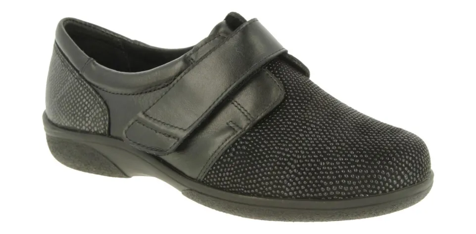 Womens Wide Fit DB Firecrest Shoes