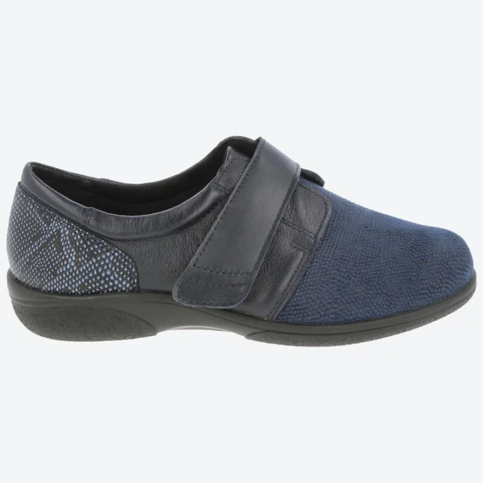 Womens Wide Fit DB Firecrest Shoes