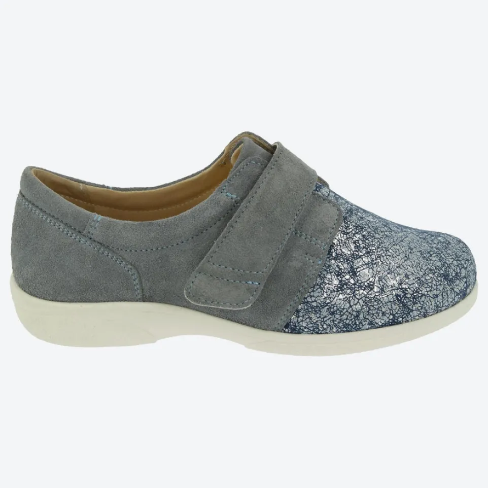 Womens Wide Fit DB Firecrest Shoes