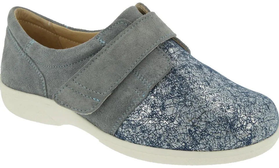 Womens Wide Fit DB Firecrest Shoes