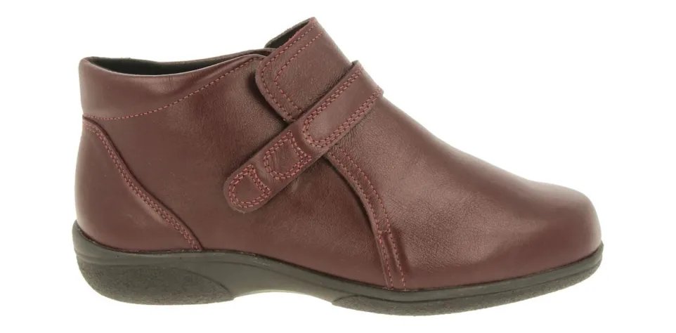 Womens Wide Fit DB Goldcrest Boots