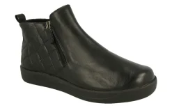 Womens Wide Fit DB Unite Boots