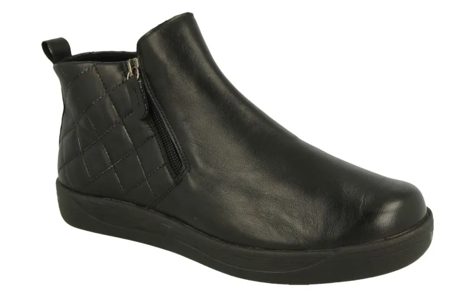 Womens Wide Fit DB Unite Boots