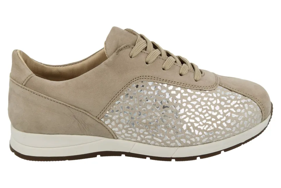 Womens Wide Fit DB Whitworth Canvas