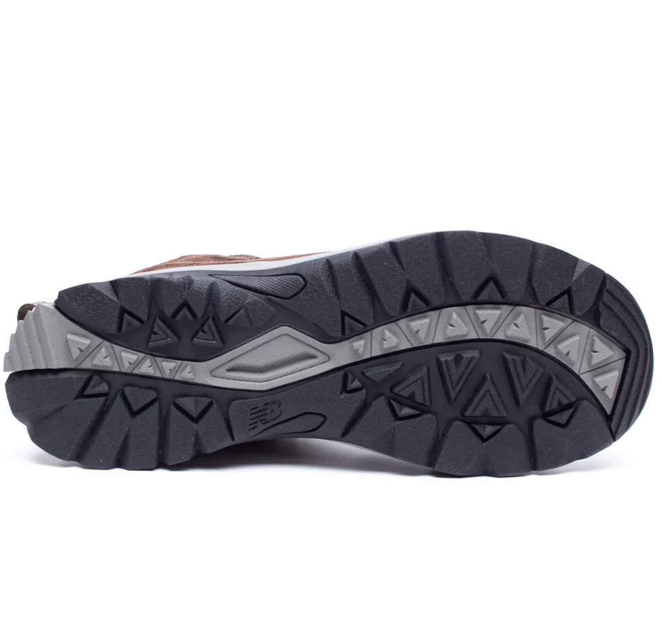 Womens Wide Fit New Balance MW669LC2 Trainers